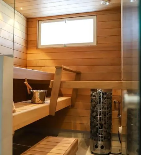 Дом отдыха Big Apartment, Near Santaclaus Village Рованиеми